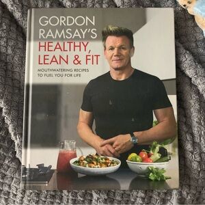 Gordon Ramsay Cookbook- New